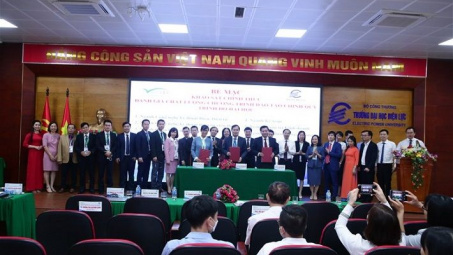 Trường Đại học Điện lực bế mạc đợt khảo sát chính thức đánh giá ngoài 06 Chương trình đào tạo