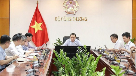 Đẩy nhanh tiến độ cụm công trình giải tỏa công suất NMNĐ BOT Vân Phong 1