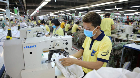 Sắp tính lương tối thiểu theo giờ làm?