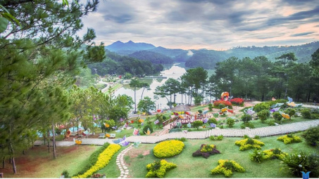 Các yếu tố ảnh hưởng đến ý định đặt phòng trực tuyến thông qua các công ty du lịch trực tuyến của du khách: Nghiên cứu tại thành phố Đà Lạt