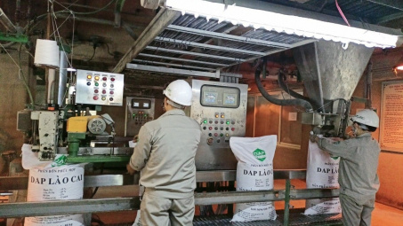 Phát triển nhanh, bền vững ngành công nghiệp hóa chất