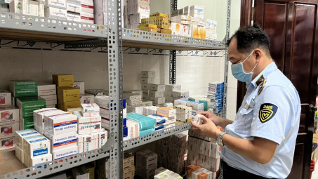 Phát hiện kho thuốc tân dược có dấu hiệu vi phạm lớn nhất từ trước đến nay tại Vĩnh Long