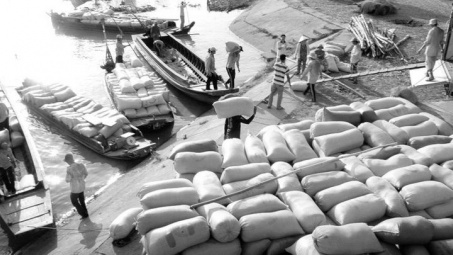 [Truyền thống Công Thương] Từ nhập khẩu bo bo đến xuất khẩu những lô gạo đầu tiên