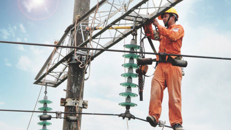 Sản lượng điện toàn hệ thống tháng 5/2022 giảm 2,4%