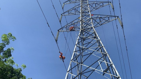 Đảm bảo hệ thống truyền tải điện vận hành an toàn, ổn định, liên tục trong mùa nắng nóng trên địa bàn tỉnh Bình Thuận