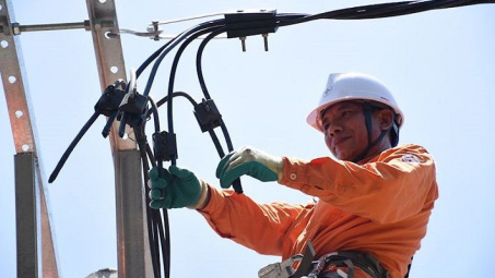 Ước tính điện năng tiêu thụ trên hệ sinh thái chăm sóc khách hàng của EVNHANOI