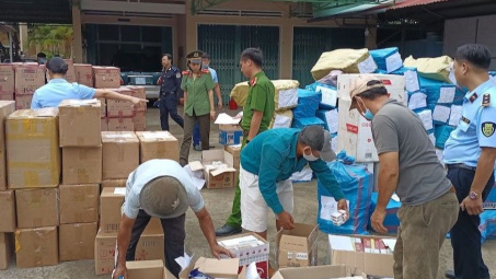 Gia Lai: 6 tháng khởi tố 13 vụ buôn lậu, gian lận thương mại và hàng giả
