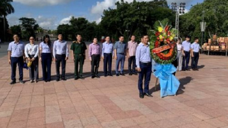 Tập đoàn Petrolimex dâng hương tri ân Anh hùng, Liệt sỹ tại Quảng Trị
