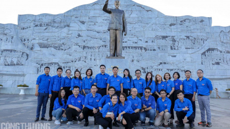 [Tin Ảnh] Màu áo xanh Bộ Công Thương tri ân Ngày Thương binh - Liệt sĩ