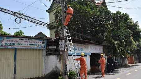 Chung tay thắp sáng nông thôn
