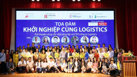 VALOMA xây dựng quỹ học bổng dành cho sinh viên xuất sắc ngành lLgistics