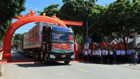 20 tấn nhãn tươi Sơn La lên đường sang EU và Vương quốc Anh