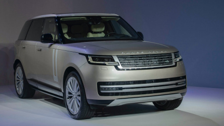 Range Rover 2022 giá từ 11,9 tỷ đồng tại Việt Nam: Trang bị hạng sang, đối trọng Mercedes-Benz G63 AMG