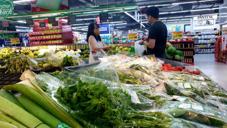 Cần rà soát để có chính sách phù hợp giảm giá các mặt hàng thiết yếu, chiến lược