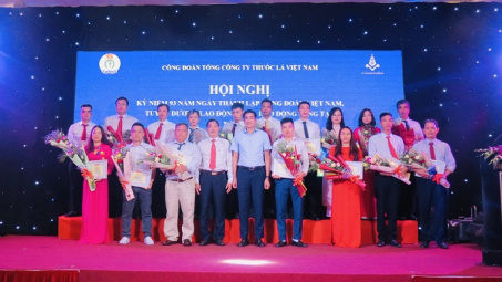 Vinataba: Biểu dương 74 lao động giỏi, sáng tạo năm 2021