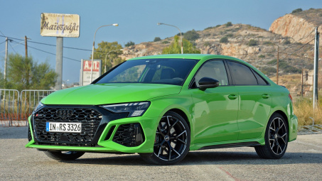 Chi tiết Audi RS3 2022: Mẫu sedan cỡ nhỏ có hiệu suất "đáng gờm"