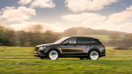 Bentley trình làng phiên bản Bentayga dành cho những hoạt động quý tộc tại Anh quốc