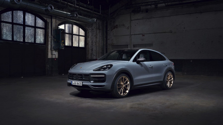 Porsche Cayenne Turbo GT là mẫu xe SUV tăng tốc nhanh nhất trong lịch sử của hãng