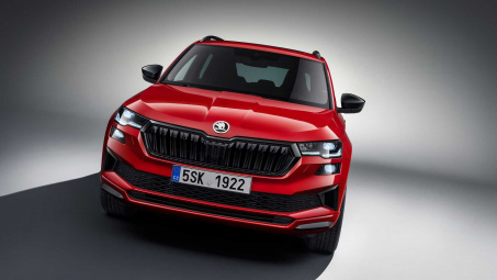 Skoda Karoq 2022 ra mắt với hàng loạt công nghệ mới