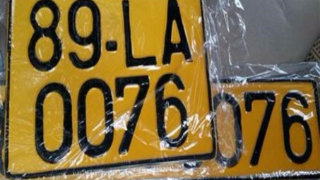 Ô tô kinh doanh dịch vụ phải đổi sang biển số màu vàng từ ngày nào, ở đâu?