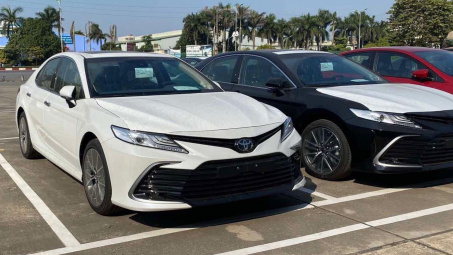 Toyota Camry 2022 chốt giờ ra mắt tại Việt Nam, giá bán quyết định tất cả?