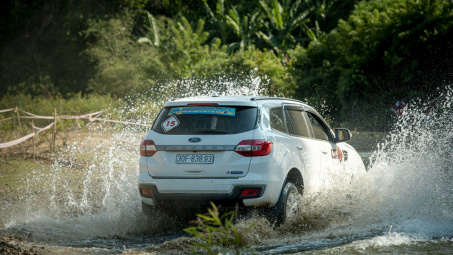 Ford Everest lên vị trí quán quân SUV hạng trung, Ranger giữ vững ngôi đầu bán tải tháng 7
