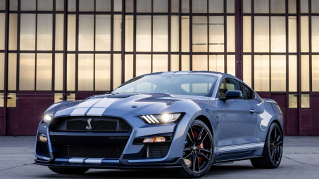 Ngắm Ford Mustang Shelby GT500 Heritage Edition 2022 vừa ra mắt