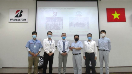 Bridgestone Việt Nam 3 năm liên tiếp nhận giải thưởng của Toyota