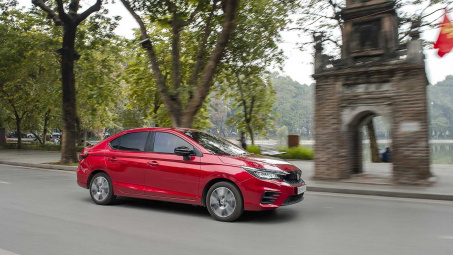 Top 10 xe bán chạy tháng 4/2022: Honda City bất ngờ "đăng quang"