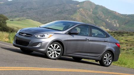Hyundai Accent 2015 chạy 5 năm vẫn đắt khách