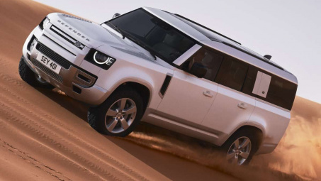 Land Rover Defender 130 2023 cấu hình 8 chỗ ngồi trình làng