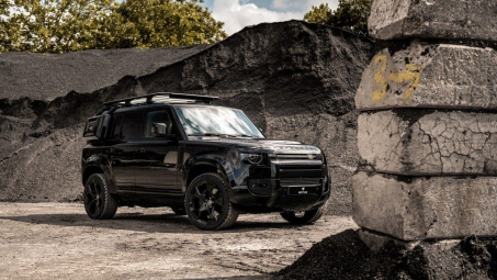 Đây là Land Rover Defender phong cách “Điệp viên 007”