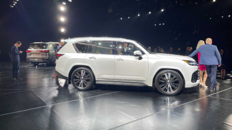 Chi tiết Lexus LX 500d: Phiên bản máy dầu sử dụng động cơ V6