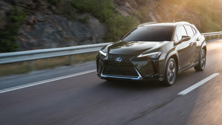 Lexus sẽ có thêm những mẫu xe cỡ nhỏ và hybrid trong những năm tới