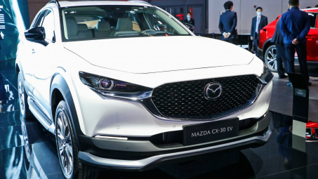 Mazda CX-30 vừa ra mắt thị trường Việt đã có phiên bản chạy điện lắp ráp tại Trung Quốc