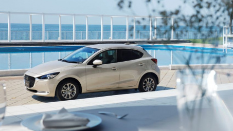 Mazda 2 2021 nâng cấp ra mắt Nhật Bản
