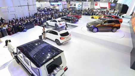 25 năm thành lập, Mercedes-Benz Việt Nam đã đưa hơn 40.000 xe sang đến khách hàng