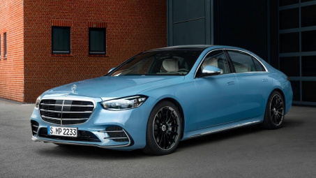 Mercedes-Benz S580e 2022 MANUFAKTUR: Nổi bật với màu sơn độc quyền