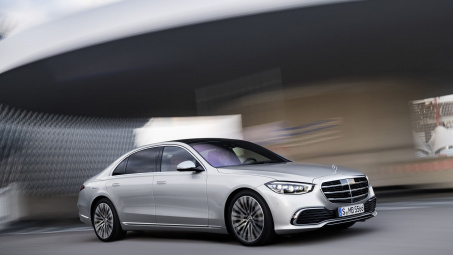 Mercedes-Benz gửi lời xin lỗi tới khách hàng vì phải triệu hồi S-Class thế hệ mới