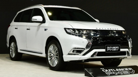 Mitsubishi Outlander PHEV bắt đầu được sản xuất tại Thái Lan, sẽ sớm đến các thị trường khác trong ASEAN
