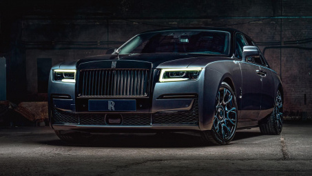 Rolls-Royce Ghost Black Badge 2022: "Bóng đêm" ma thuật