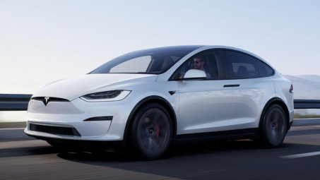 Tesla lọt vào danh sách 6 công ty trên thế giới có trị giá từ 1.000 tỷ USD