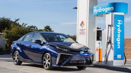 Vì sao Toyota không thành công với xe chạy nhiên liệu hydro?