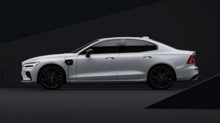 Volvo S60 Black Edition 2022: Dành riêng cho thị trường Mỹ, giới hạn 450 chiếc