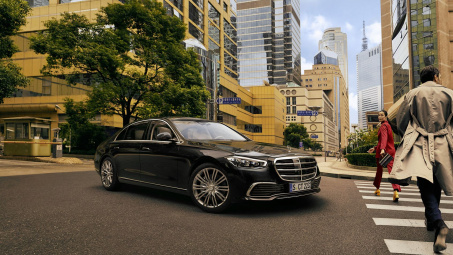 Mercedes-Benz S-Class 2022 cập bến thị trường Việt Nam: ngập tràn trang bị, tăng giá bán, 2 phiên bản tuỳ chọn