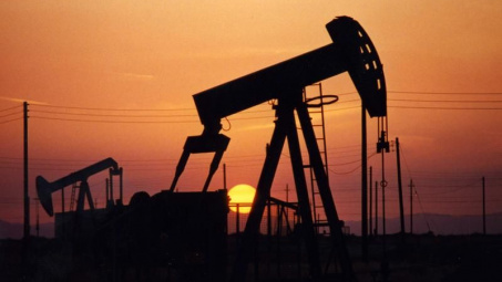 Giá dầu thô hôm nay 5/7: Đà tăng được củng cố, OPEC tiếp tục gặp khó khăn trong nâng sản lượng khai thác