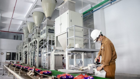 Phốt Pho Apatit Việt Nam: Lợi nhuận 6 tháng đầu năm 2022 gấp 14 lần cùng kỳ năm ngoái