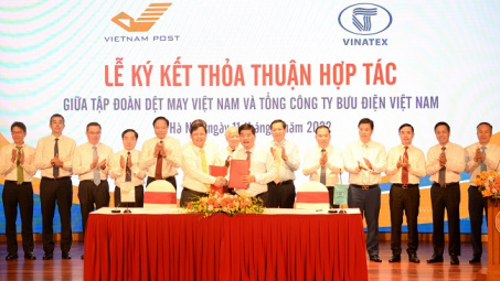 Vinatex ký thỏa thuận hợp tác với Vietnam Post và Vietnam Airlines