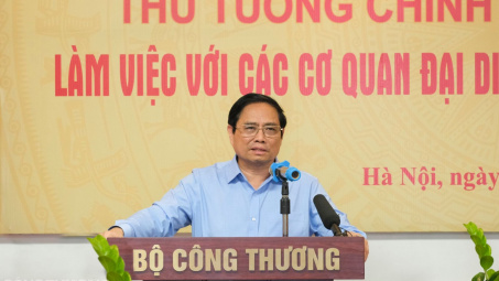 Thủ tướng đánh giá cao đóng góp quan trọng của ngành Công Thương trong phát triển thị trường nước ngoài