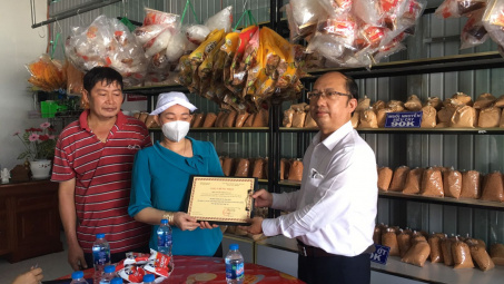 Đẩy mạnh kiểm tra kết hợp tuyên truyền, hướng dẫn về an toàn thực phẩm trên địa bàn tỉnh Long An